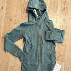 Lulu Scuba NWT size 4